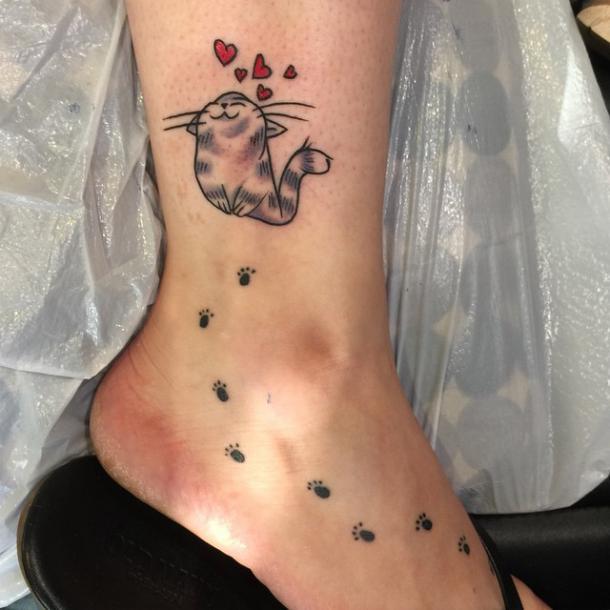 Lovely Cat Tattoo Idea