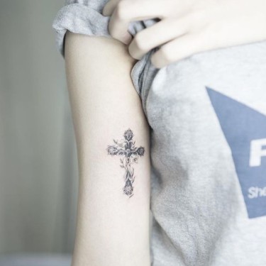 Sweet Tiny Cross For Girls Tattoo