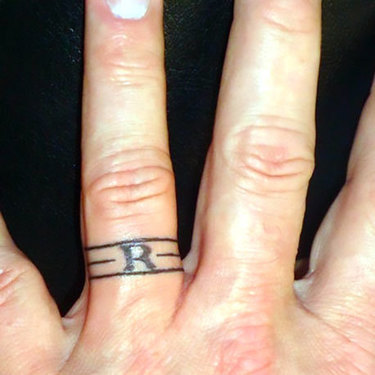 8 Wedding Ring Tattoo Ideas