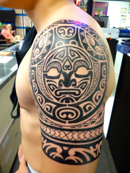 Samoan Shoulder Tattoo Designs Polynesiansamoan Half Sleeve Polynesian  Tattoo Design On  फट शयर