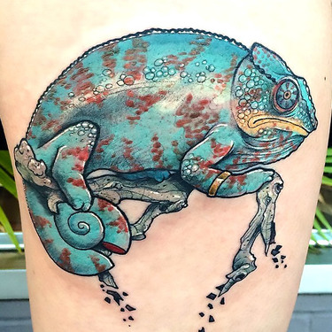 Lazy Chameleon Tattoo