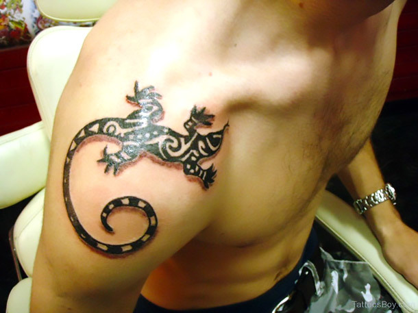 Tribal Gecko Tattoo for Men Tattoo Idea