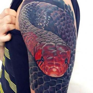 Amazing Realistic Snake Tattoo