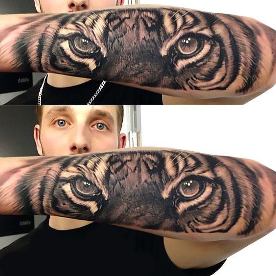 Amazing Realistic Tiger Sleeve Tattoo Idea