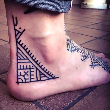 Tribal Ornates Side of Heel Tattoo