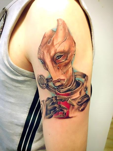 Best Alien on Arm Tattoo Idea